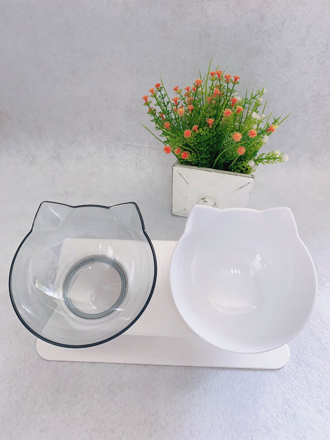Double Cat Bowl – Ergonomic Feeding